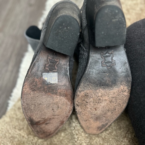 Free People Detailed Suede Booties - Picture 4 of 4